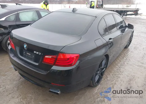 2011 BMW 550I z USA, uszkodzony, nr VIN WBAFR9C57BC617910